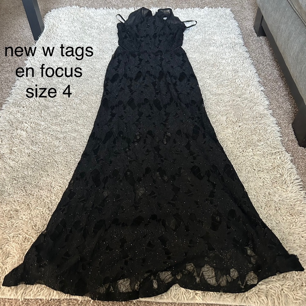Enfocus Studio Elegant Black Dress